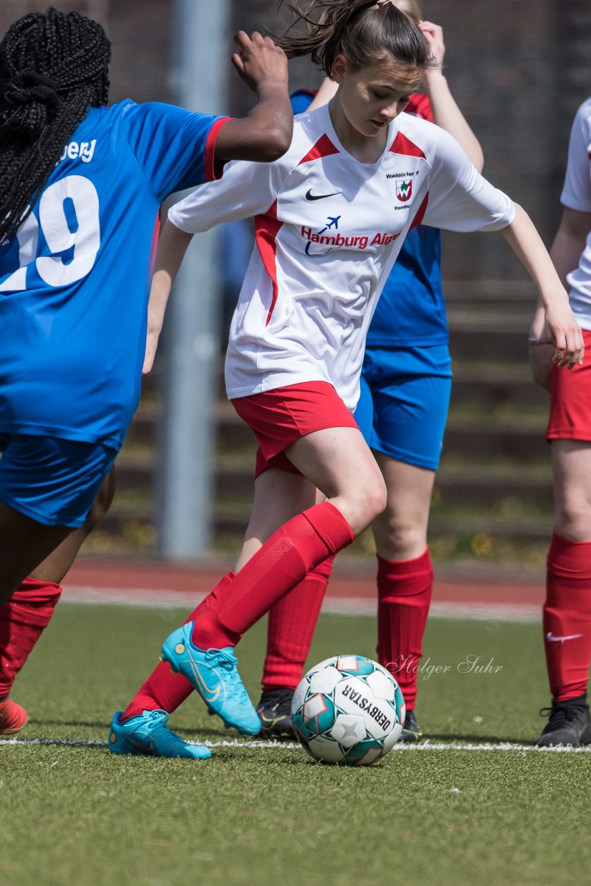 Bild 125 - wCJ Walddoerfer 2 - VfL Pinneberg 2 : Ergebnis: 7:0